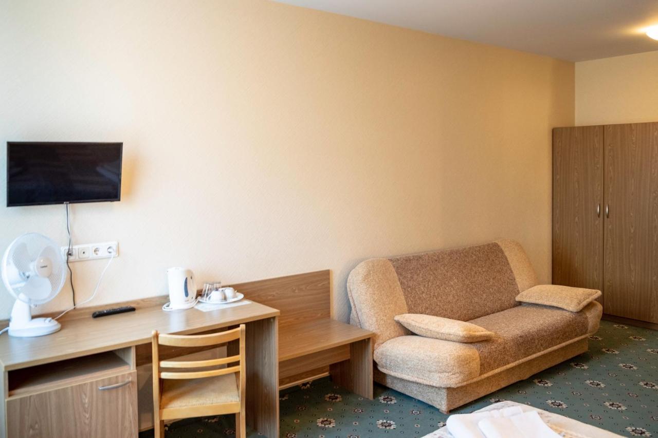 Hotel Annabella Ryga Zewnętrze zdjęcie